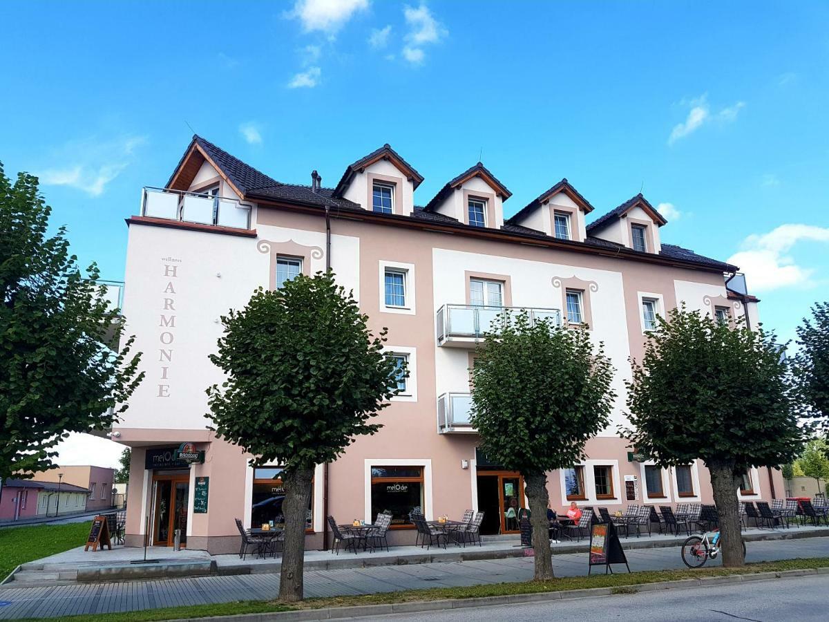 Wellness Hotel Harmonie Třeboň 외부 사진